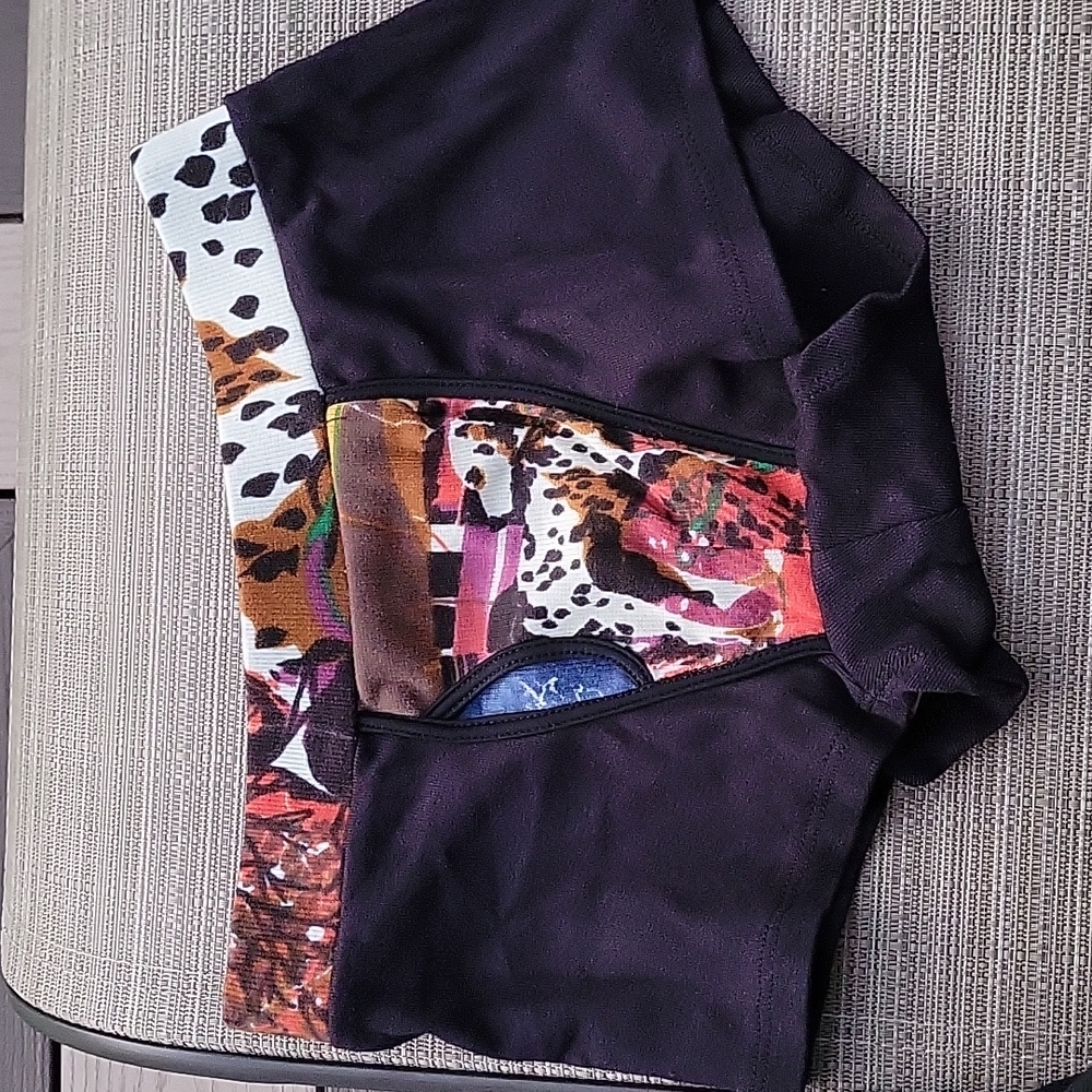 BRIEFS - Picture 10 of 10